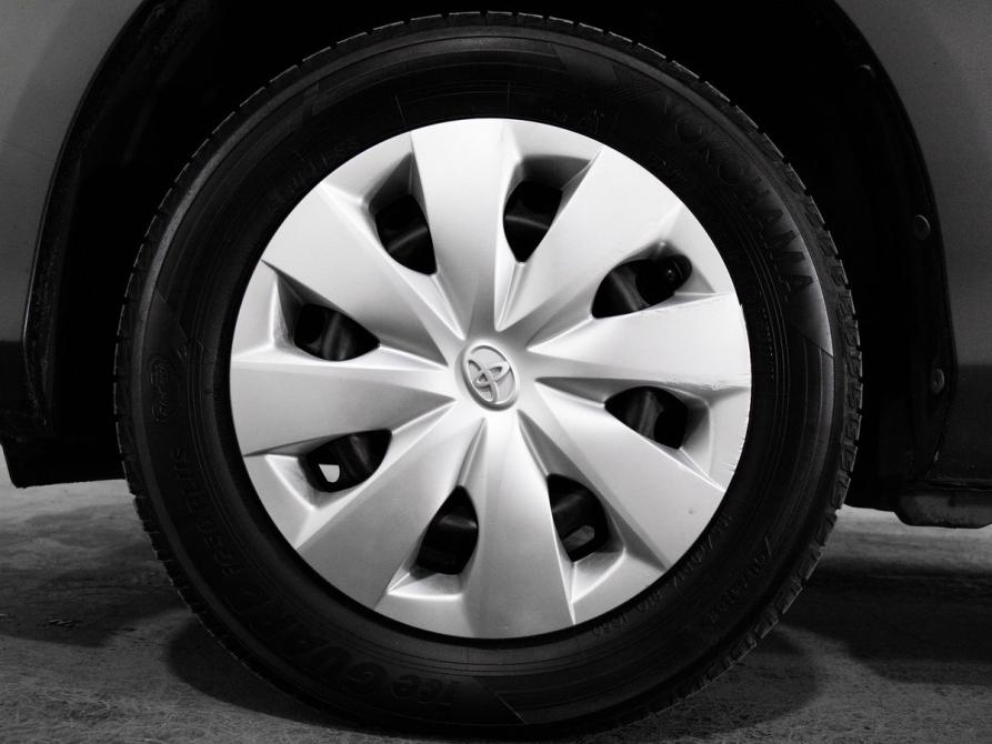 Toyota Vitz III (XP130) Иркутск  - изображение 17