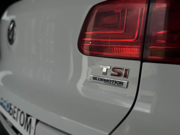 Volkswagen Tiguan I Рестайлинг с пробегом 2016 года, цена 1 350 000 рублей, 124034 км, внедорожник, Автокод Объявления