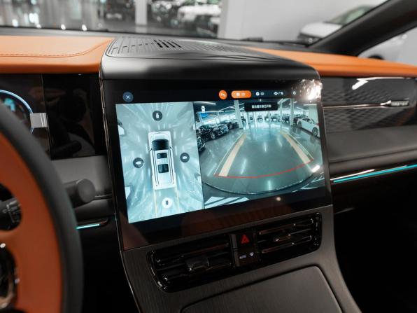 GAC Trumpchi M8 II с пробегом 2026 года, цена 5 900 000 рублей, 50 км, минивэн, Автокод Объявления
