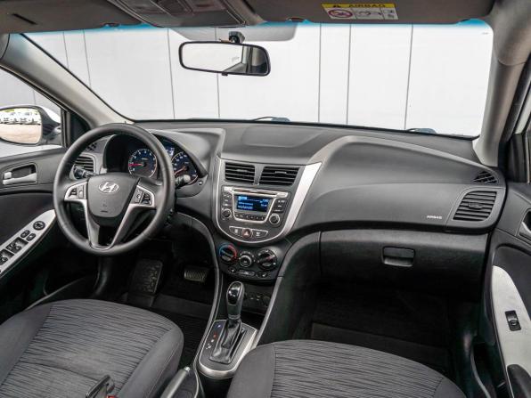 Hyundai Solaris I Рестайлинг с пробегом 2015 года, цена 1 119 000 рублей, 100256 км, седан, Автокод Объявления