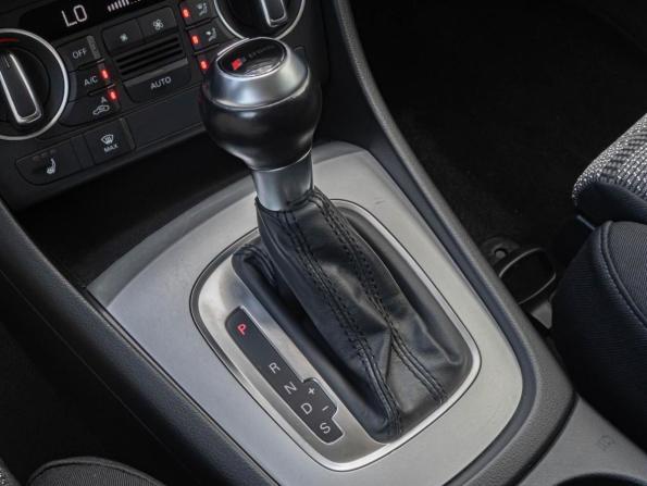 Audi Q3 I (8U) Рестайлинг с пробегом 2016 года, цена 2 087 000 рублей, 151595 км, внедорожник, Автокод Объявления