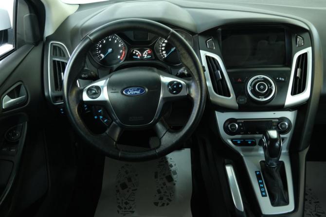 Ford Focus III с пробегом 2013 года, цена 649 000 рублей, 244000 км, универсал, Автокод Объявления