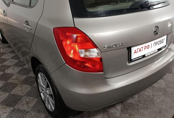 Skoda Fabia II Рестайлинг с пробегом 2013 года, цена 750 000 рублей, 174179 км, хэтчбек, Автокод Объявления
