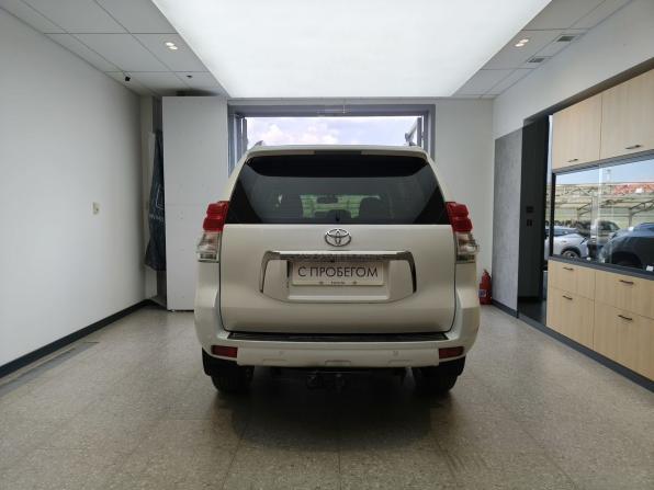 Toyota Land Cruiser Prado 150 Series с пробегом 2012 года, цена 2 750 000 рублей, 204000 км, внедорожник, Автокод Объявления