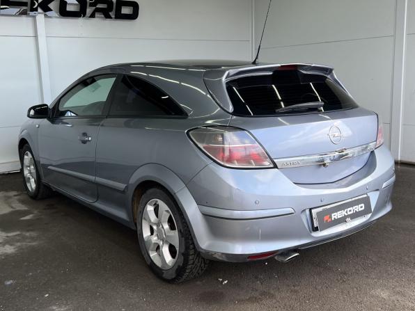 Opel Astra H Рестайлинг с пробегом 2006 года, цена 429 000 рублей, 277861 км, хэтчбек, Автокод Объявления