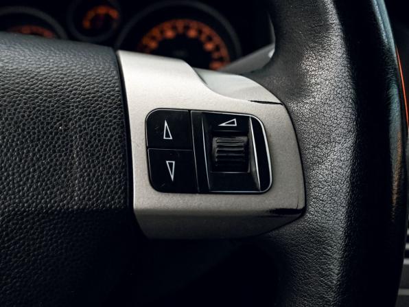 Opel Astra H Рестайлинг с пробегом 2008 года, цена 409 000 рублей, 275500 км, седан, Автокод Объявления