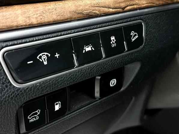 Kia Mohave I Рестайлинг 2 с пробегом 2020 года, цена 3 990 000 рублей, 119083 км, внедорожник, Автокод Объявления