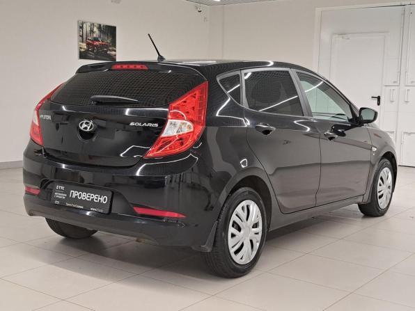 Hyundai Solaris I Рестайлинг с пробегом 2015 года, цена 947 000 рублей, 165553 км, хэтчбек, Автокод Объявления