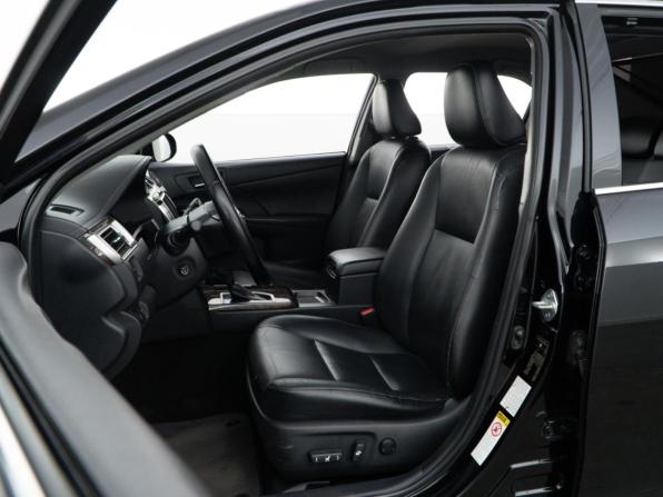 Toyota Camry VII (XV50) Рестайлинг 2 с пробегом 2017 года, цена 2 349 900 рублей, 184297 км, седан, Автокод Объявления