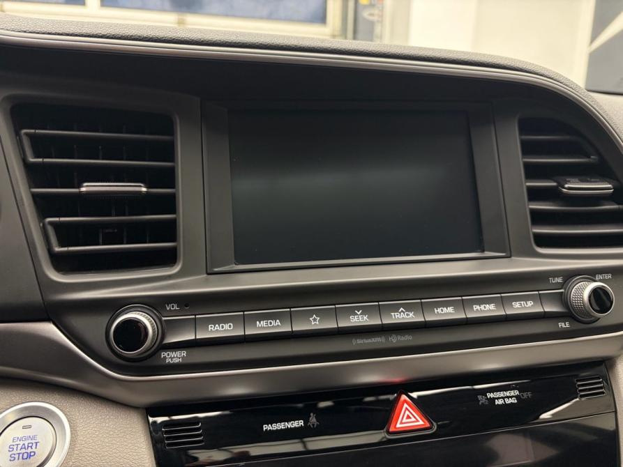Hyundai Elantra VI (AD) Рестайлинг Ростов-на-Дону  - изображение 9