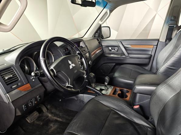 Mitsubishi Pajero IV с пробегом 2008 года, цена 1 393 000 рублей, 273166 км, внедорожник, Автокод Объявления
