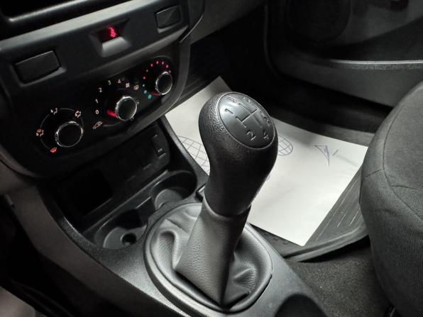 Renault Duster I Рестайлинг с пробегом 2015 года, цена 633 000 рублей, 352096 км, внедорожник, Автокод Объявления
