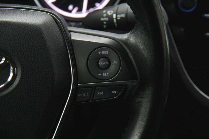 Toyota Camry VIII (XV70) с пробегом 2020 года, цена 2 795 000 рублей, 145684 км, седан, Автокод Объявления