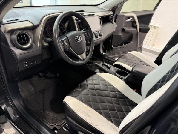 Toyota RAV4 IV (XA40) с пробегом 2014 года, цена 1 365 000 рублей, 296809 км, внедорожник, Автокод Объявления