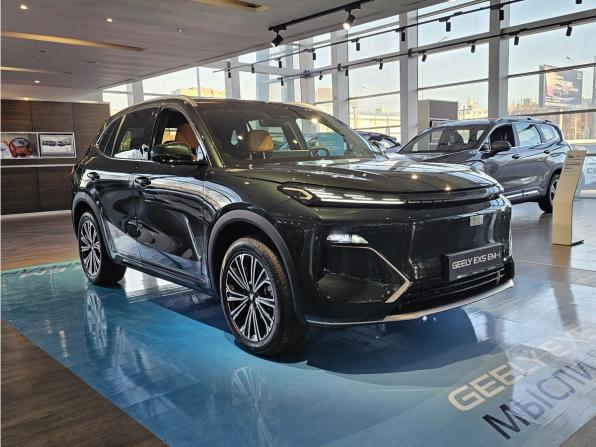 Новый Geely EX5 EM-i 2026 года, цена 3 939 215 рублей, внедорожник, Автокод Объявления