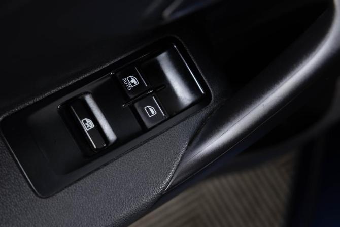 Volkswagen Polo V с пробегом 2012 года, цена 719 000 рублей, 118000 км, седан, Автокод Объявления