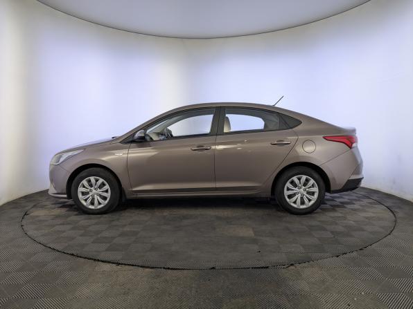 Hyundai Solaris II Рестайлинг с пробегом 2022 года, цена 1 590 000 рублей, 107838 км, седан, Автокод Объявления