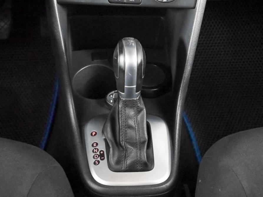 Volkswagen Polo V Рестайлинг Екатеринбург  - изображение 14