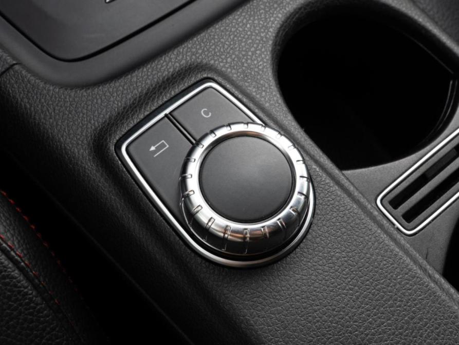 Mercedes-Benz GLA I (X156) Краснодар  - изображение 18