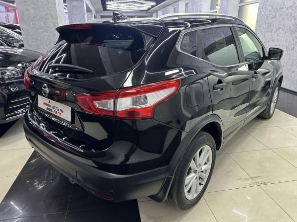 Nissan Qashqai II с пробегом 2017 года, цена 1 845 000 рублей, 98250 км, внедорожник, Автокод Объявления