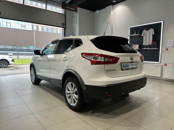 Nissan Qashqai II с пробегом 2016 года, цена 1 330 000 рублей, 208196 км, внедорожник, Автокод Объявления