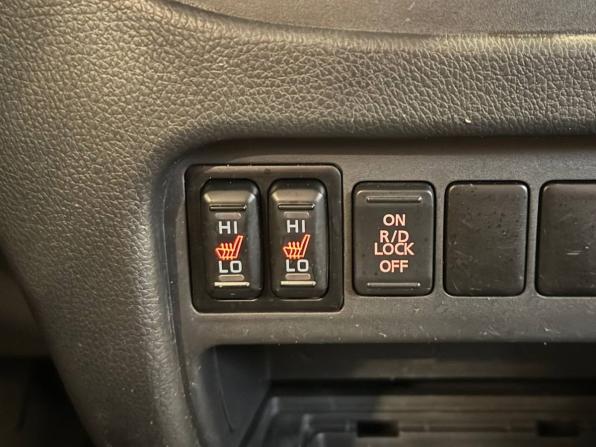 Mitsubishi L200 V с пробегом 2016 года, цена 1 575 000 рублей, 186975 км, offers.body_type.unknown, Автокод Объявления