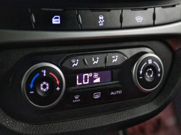 Lada (ВАЗ) Vesta I с пробегом 2019 года, цена 1 100 000 рублей, 105780 км, седан, Автокод Объявления