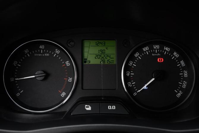 Skoda Fabia II Рестайлинг с пробегом 2011 года, цена 499 000 рублей, 205223 км, хэтчбек, Автокод Объявления