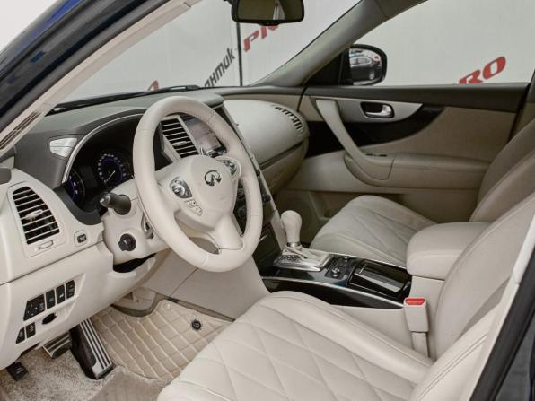 Infiniti FX II (S51) Рестайлинг с пробегом 2013 года, цена 1 985 000 рублей, 173386 км, внедорожник, Автокод Объявления