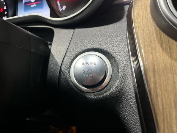 Mercedes-Benz C-Класс IV (W205) с пробегом 2014 года, цена 1 799 000 рублей, 169137 км, седан, Автокод Объявления