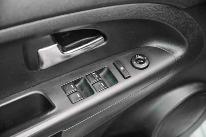 Kia Venga I Рестайлинг с пробегом 2015 года, цена 837 000 рублей, 170000 км, минивэн, Автокод Объявления