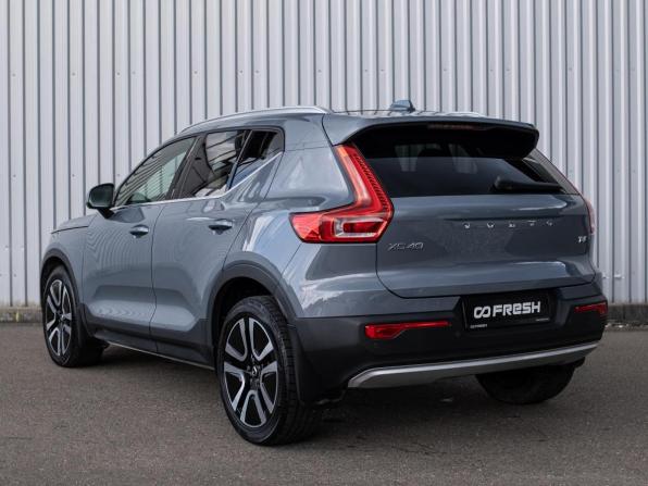 Volvo XC40 I с пробегом 2021 года, цена 3 849 000 рублей, 83514 км, внедорожник, Автокод Объявления