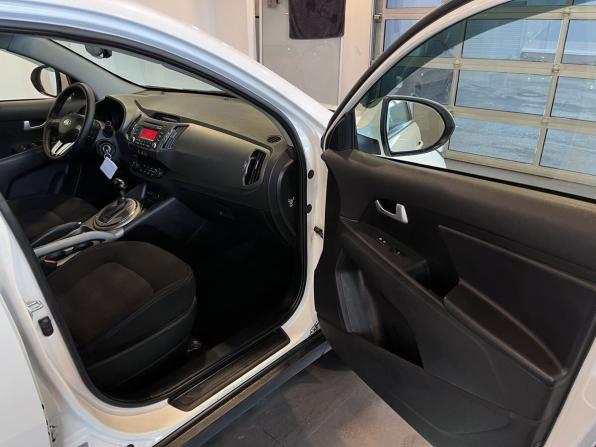 Kia Sportage III Рестайлинг с пробегом 2015 года, цена 936 000 рублей, 220292 км, внедорожник, Автокод Объявления