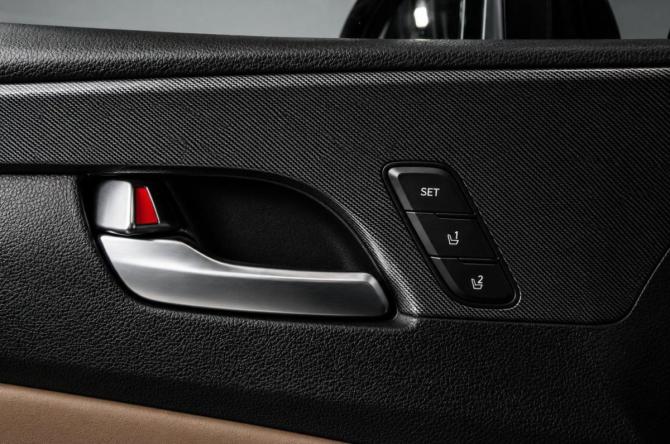 Hyundai Santa Fe IV Рестайлинг с пробегом 2020 года, цена 3 859 000 рублей, 76000 км, внедорожник, Автокод Объявления