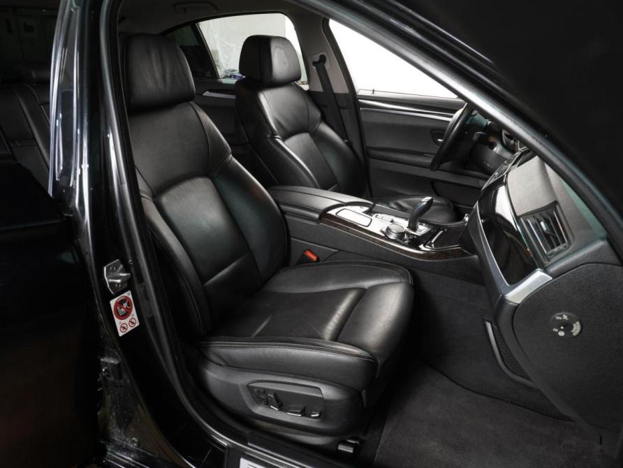 BMW 5 серии VI (F10/F11/F07) Рестайлинг Воронеж  - изображение 8