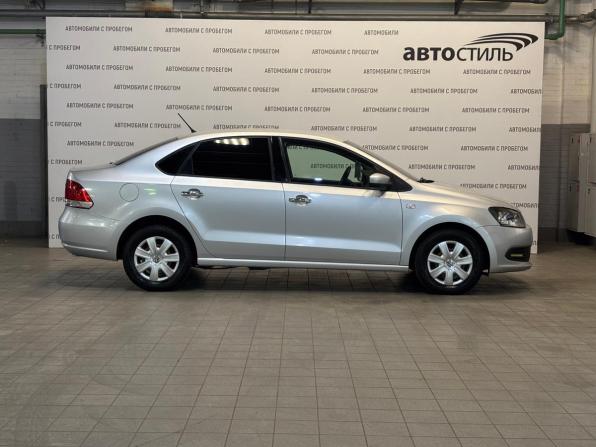 Volkswagen Polo V с пробегом 2014 года, цена 899 000 рублей, 83099 км, седан, Автокод Объявления