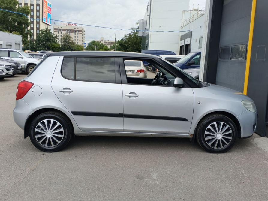 Skoda Fabia II Москва  - изображение 4