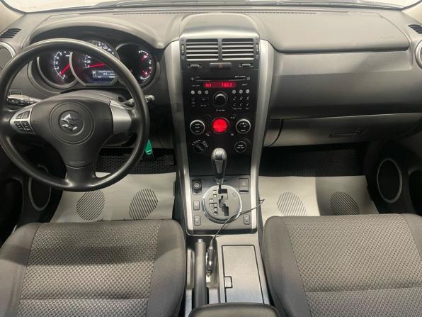 Suzuki Grand Vitara II с пробегом 2008 года, цена 849 000 рублей, 238000 км, внедорожник, Автокод Объявления
