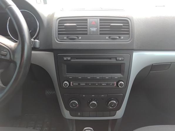 Skoda Yeti I с пробегом 2013 года, цена 740 000 рублей, 131822 км, внедорожник, Автокод Объявления