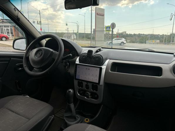 Renault Sandero I с пробегом 2010 года, цена 395 000 рублей, 300566 км, хэтчбек, Автокод Объявления