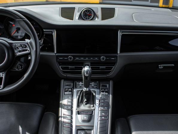 Porsche Macan I Рестайлинг с пробегом 2019 года, цена 4 199 000 рублей, 92167 км, внедорожник, Автокод Объявления