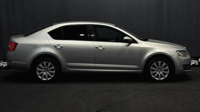 Skoda Octavia III (A7) с пробегом 2016 года, цена 1 020 000 рублей, 240000 км, лифтбек, Автокод Объявления
