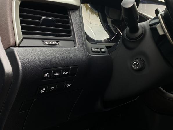 Lexus RX IV Рестайлинг с пробегом 2021 года, цена 5 599 000 рублей, 139970 км, внедорожник, Автокод Объявления