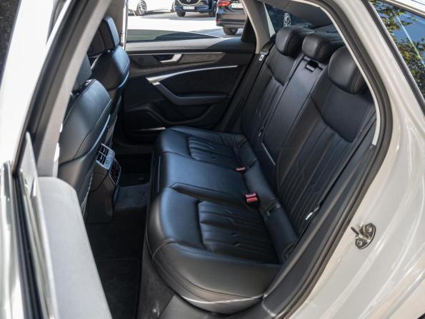Audi A6 V (C8) с пробегом 2018 года, цена 3 605 000 рублей, 166291 км, седан, Автокод Объявления