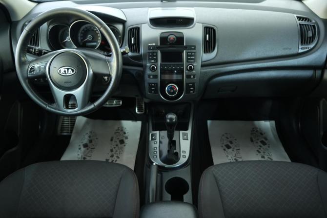 Kia Cerato II с пробегом 2009 года, цена 979 000 рублей, 131900 км, седан, Автокод Объявления