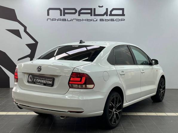 Volkswagen Polo V Рестайлинг с пробегом 2017 года, цена 1 149 900 рублей, 124245 км, седан, Автокод Объявления