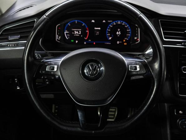 Volkswagen Tiguan II с пробегом 2020 года, цена 2 549 000 рублей, 117491 км, внедорожник, Автокод Объявления