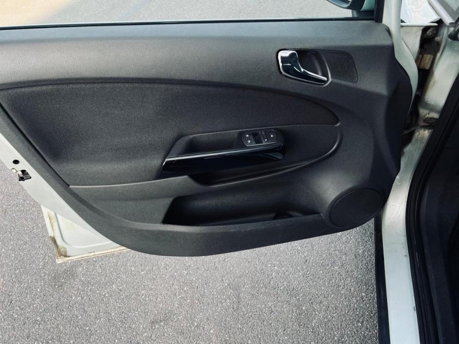 Opel Corsa D Санкт-Петербург  - изображение 7
