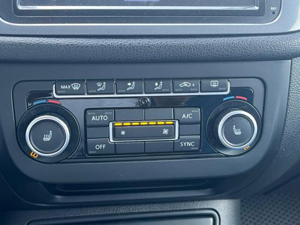 Volkswagen Tiguan I Рестайлинг с пробегом 2013 года, цена 1 125 000 рублей, 130000 км, внедорожник, Автокод Объявления