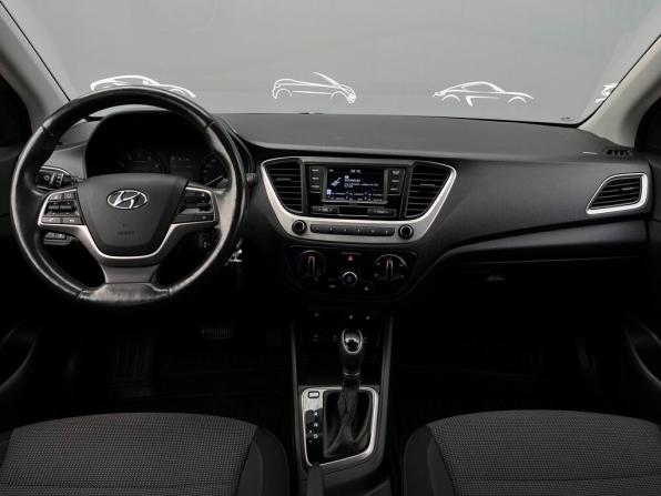 Hyundai Solaris II с пробегом 2019 года, цена 1 174 600 рублей, 139495 км, седан, Автокод Объявления